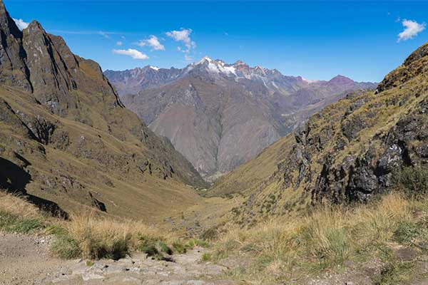  A peculiar pass in the Inca trail, tDead Woman Pass route to Machu Picchu 