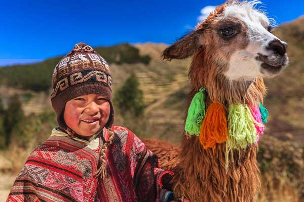  Cultural experience in the Lares trail, meet with local people and Youngers 