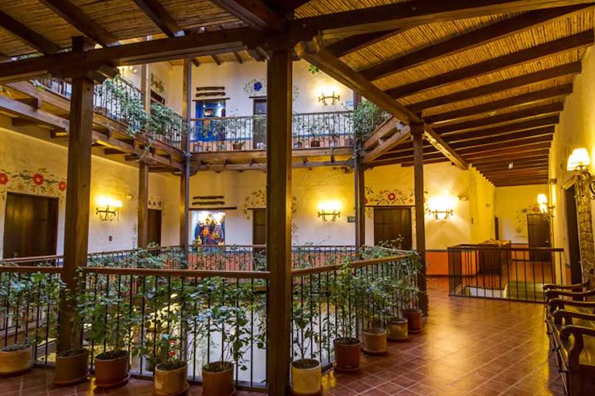  La Casona de la Ronda Ecuador