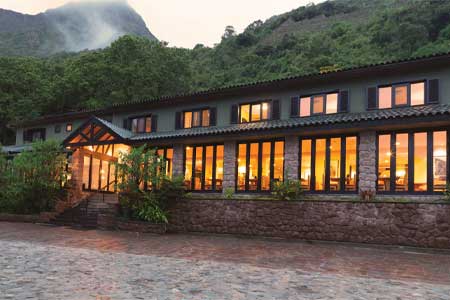  Sanctuary Lodge Luxury Accommodation in Machu Picchu 